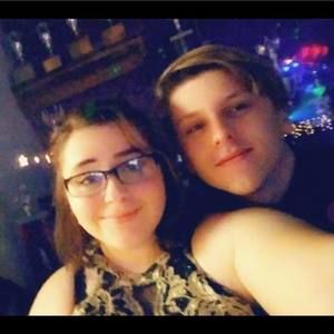 Meet your Posher, Alexia